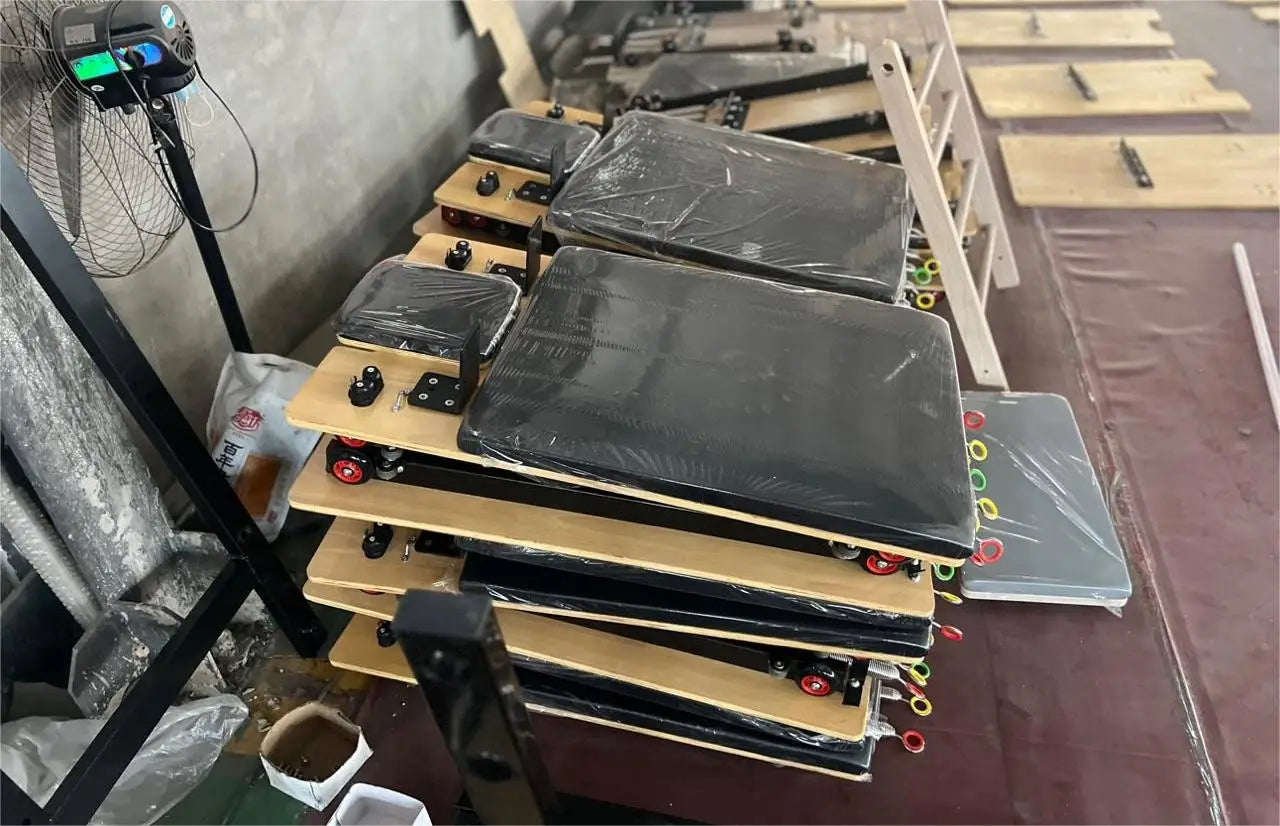 Pilates Reformer – Aluminum Reformer with Rebounder & 6-Level Resistance